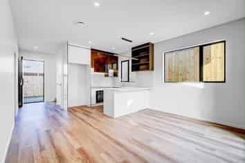 6D Namata Road, One Tree Hill