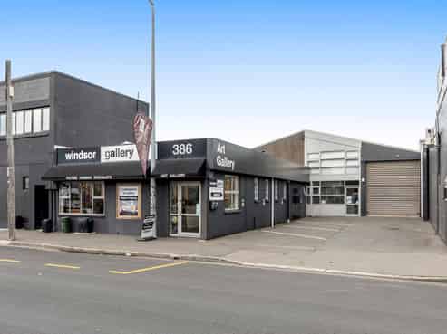 Secure Your Position on the CBD Fringe