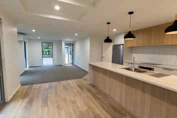3 Field View, Bradford