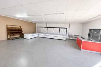 Versatile Food Retail Premises | Ample Parking