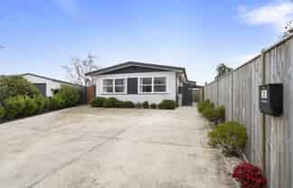 9 Abraham Crescent, Milson