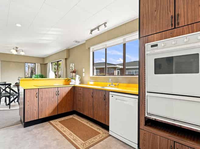 36 Somerset Road, Springvale