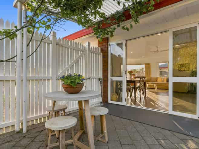 8A Blundell Place, Katikati