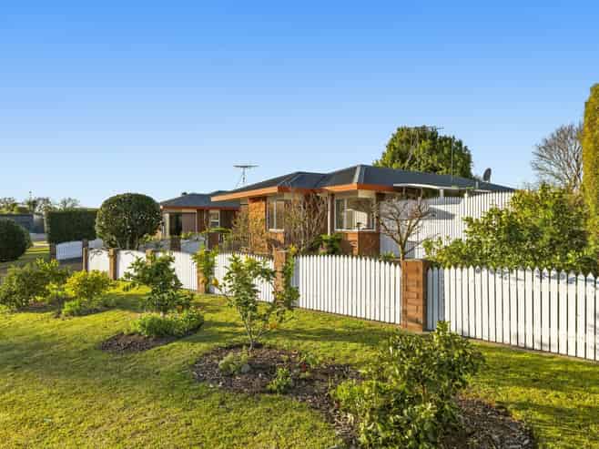 8A Blundell Place, Katikati