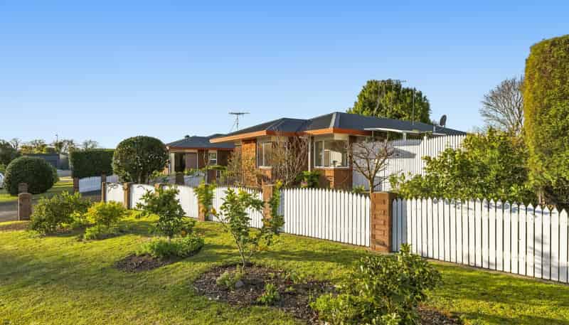 8A Blundell Place, Katikati