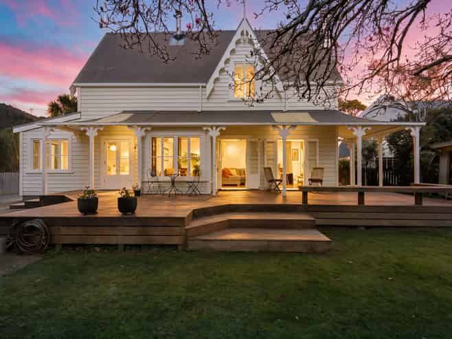 384A Hardy Street East, Nelson
