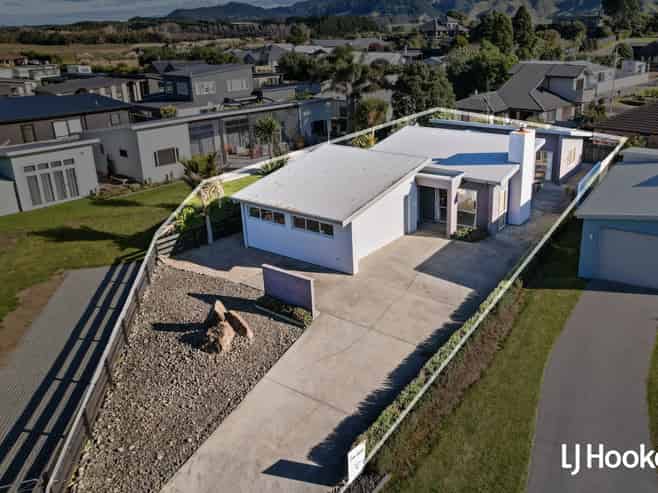 8B Reo Crescent, Waihi Beach