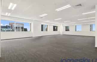 OFFICE IN THE HEART OF THE CBD