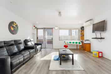 19 Carlas Way, Ranui