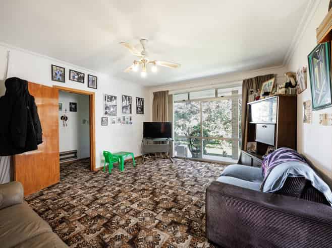 38 Wycliffe Street, Onekawa