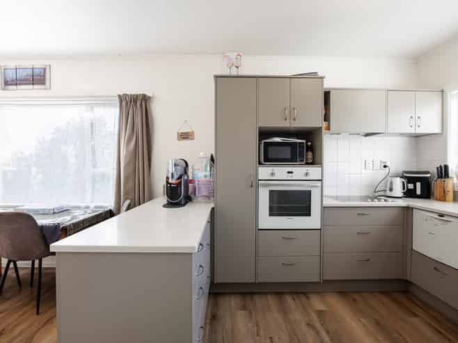38 Wycliffe Street, Onekawa