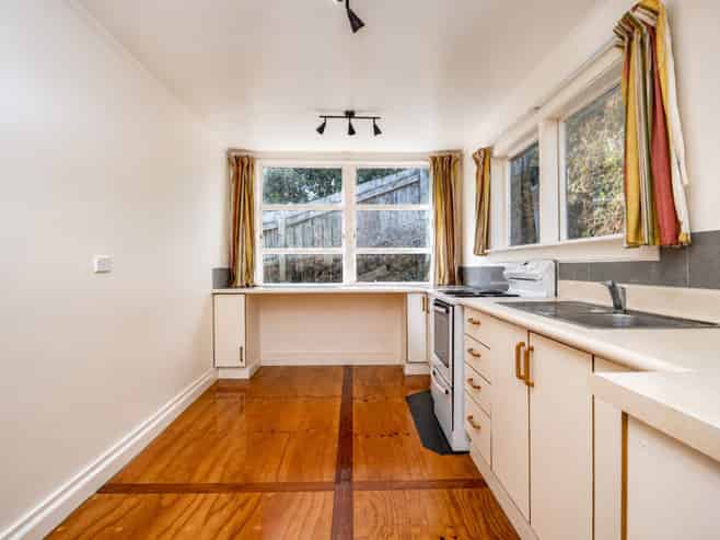 3 Coote Road, Bluff Hill