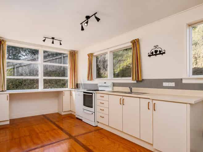 3 Coote Road, Bluff Hill