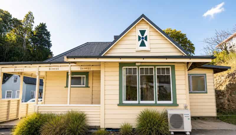 3 Coote Road, Bluff Hill
