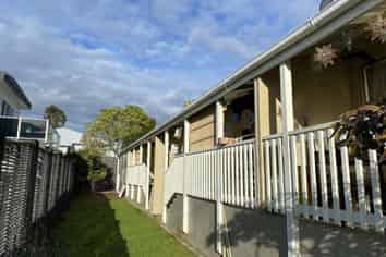 6/18 Aubrey Street, Regent