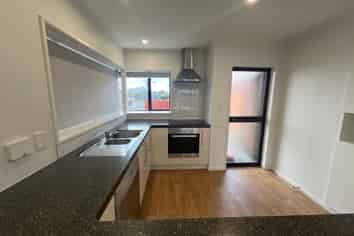 2/91 Chalmers Ave, Ashburton