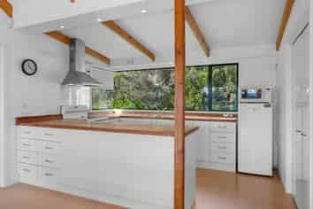 882 Sandspit Road, Warkworth