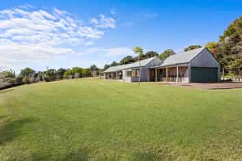 882 Sandspit Road, Warkworth