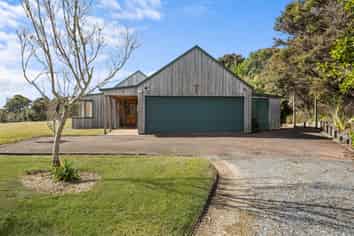 882 Sandspit Road, Warkworth