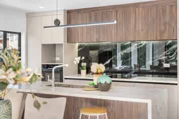 2/19 Rodney Road, Northcote Point