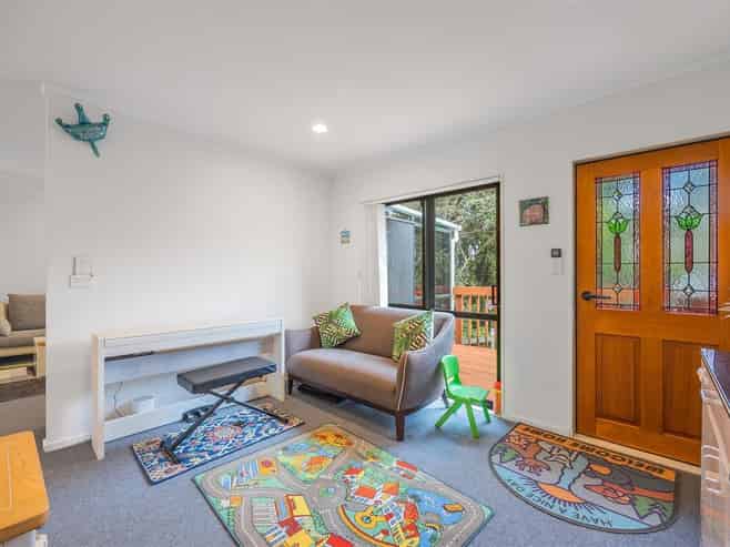 2/9 Ridgewood Crescent, Birkenhead