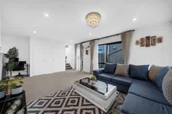 8 Otereti Street, Flat Bush