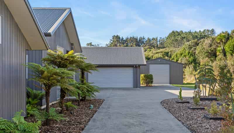 53 Hauora Lane, Waitoki