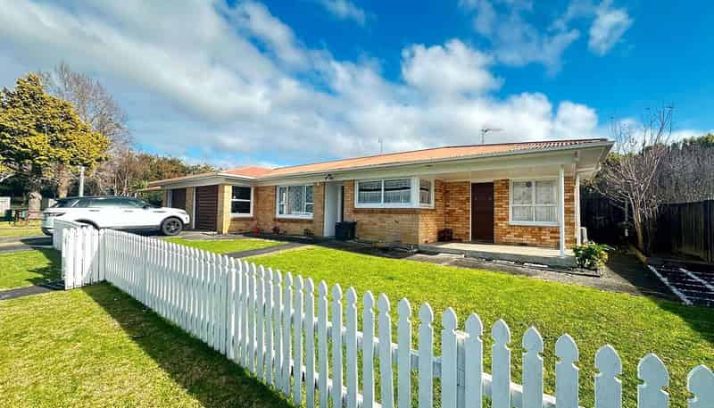 1/11 Royston Street, Rosehill