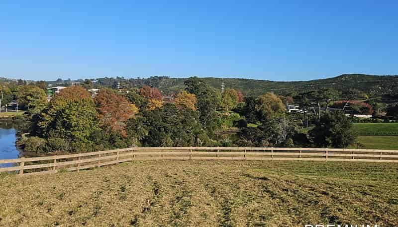 948 Coatesville Riverhead Highway, Riverhead