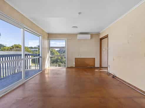 7 Cosmo Place, Otara
