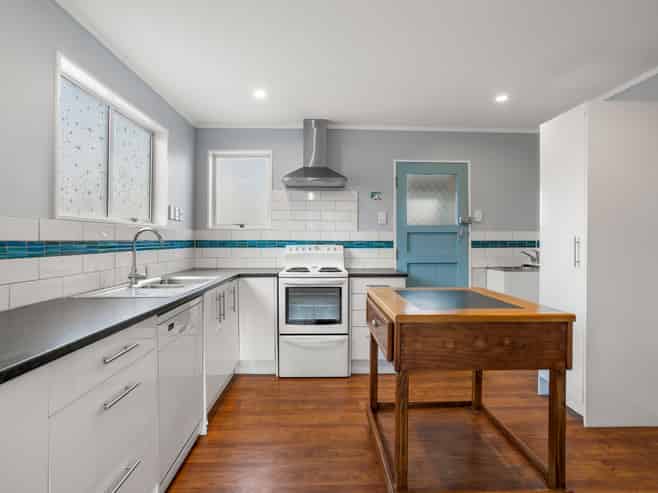60A South Highway East, Whitianga
