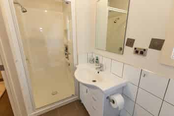 Room 1/11C Ethel Benjamin Place, North Dunedin