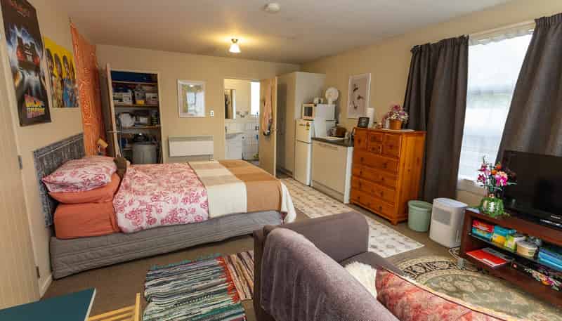 Room 1/11C Ethel Benjamin Place, North Dunedin