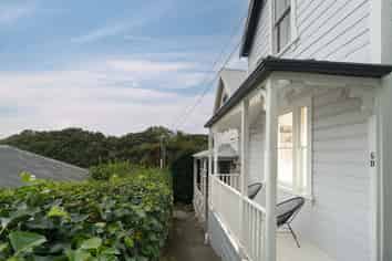 5B Saint Mary Street, Thorndon