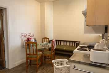 Room 5/19 Park Street, North Dunedin