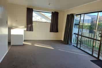 2/17b Wainui Street, The Wood
