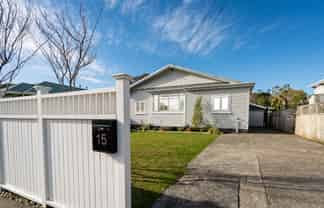 15 Campbell Street, Karori