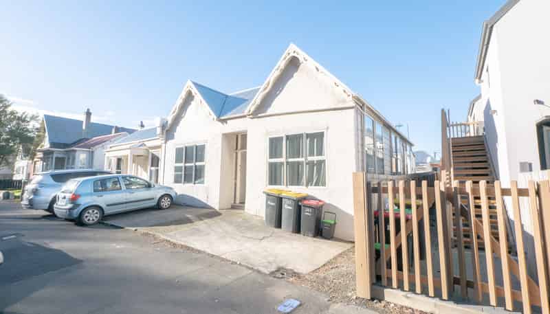 247 Castle Street, North Dunedin