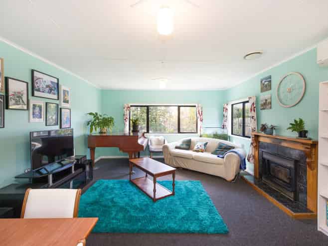 8 Dundas Road, Sanson