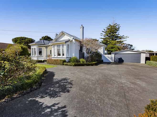 33 Dives Avenue, Hawera