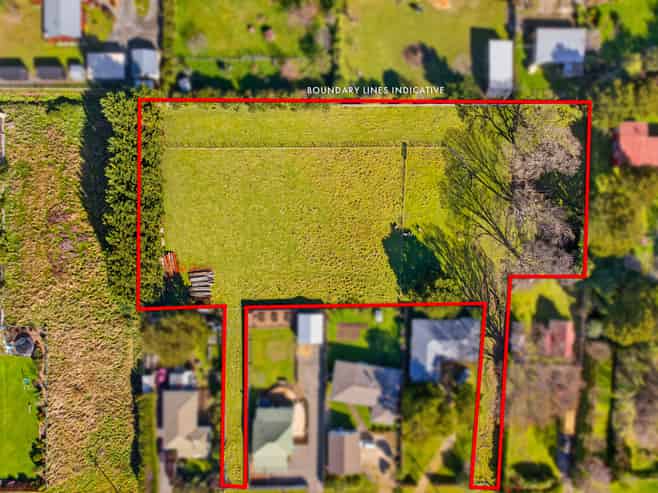 18 Hilton Road, Carterton