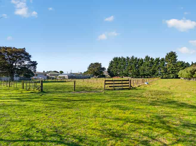 18 Hilton Road, Carterton
