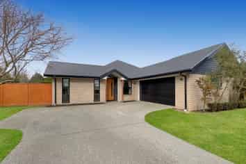 12 Quartz Dr, Rolleston