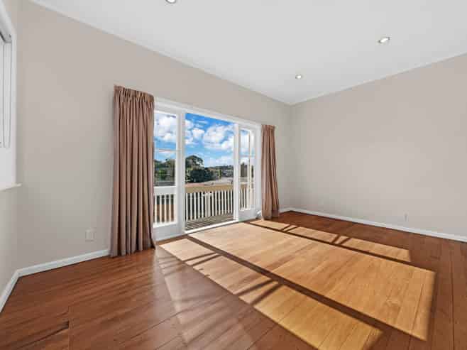 1/33 Reynella Drive, Massey