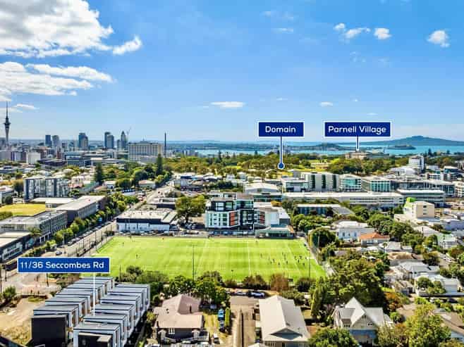 11/36 Seccombes Road, Epsom