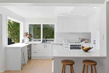 42A Old Lake Road, Devonport