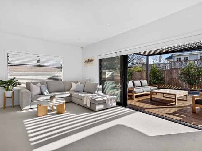 5/15 Kimberley Road, Epsom