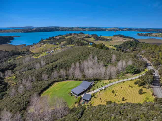 529 Cowan Bay Road, Mahurangi West