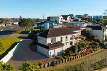 495 East Coast Road, Murrays Bay