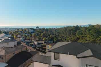 495 East Coast Road, Murrays Bay
